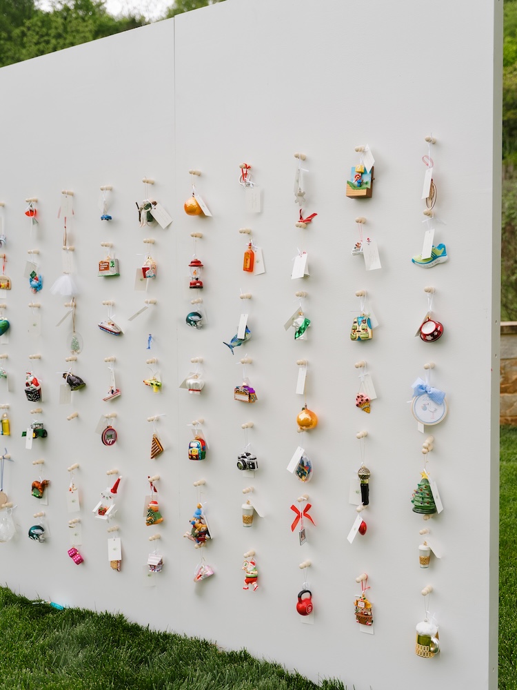 escort card display christmas ornaments
