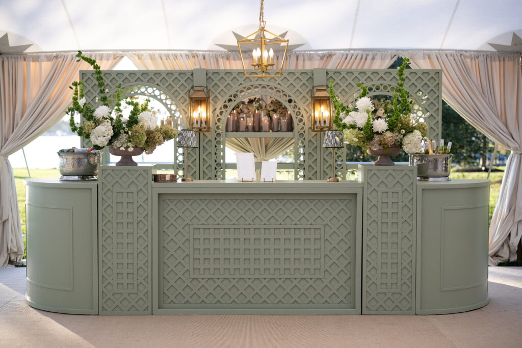 green custom bar with lattice