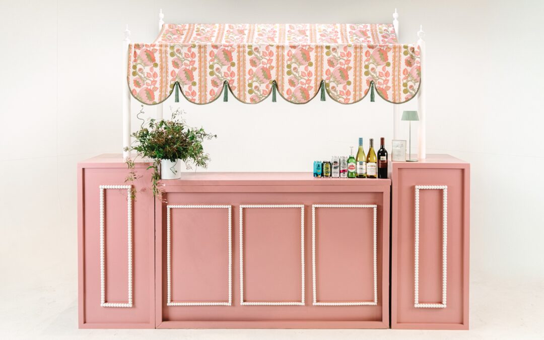 A Bar Moment, But Make It Custom
