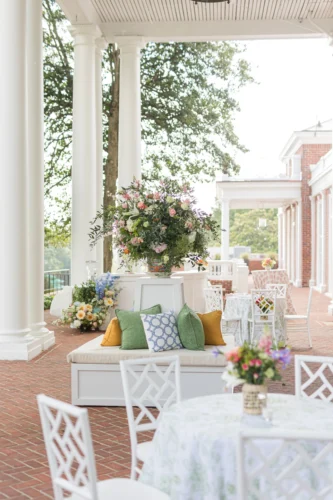 estate banquette